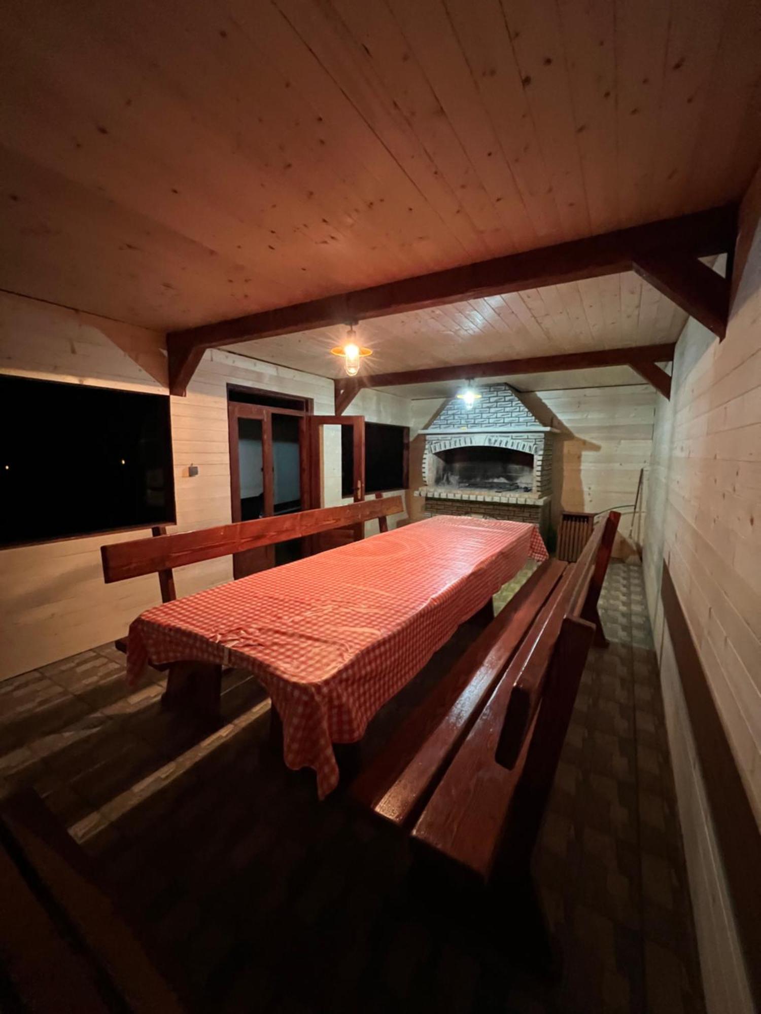 Riverside Apartments Otočac Екстериор снимка