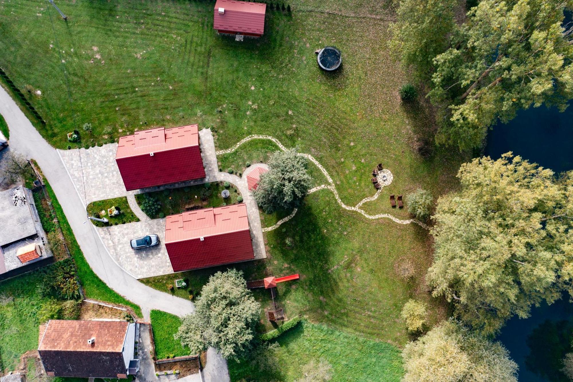 Riverside Apartments Otočac Екстериор снимка